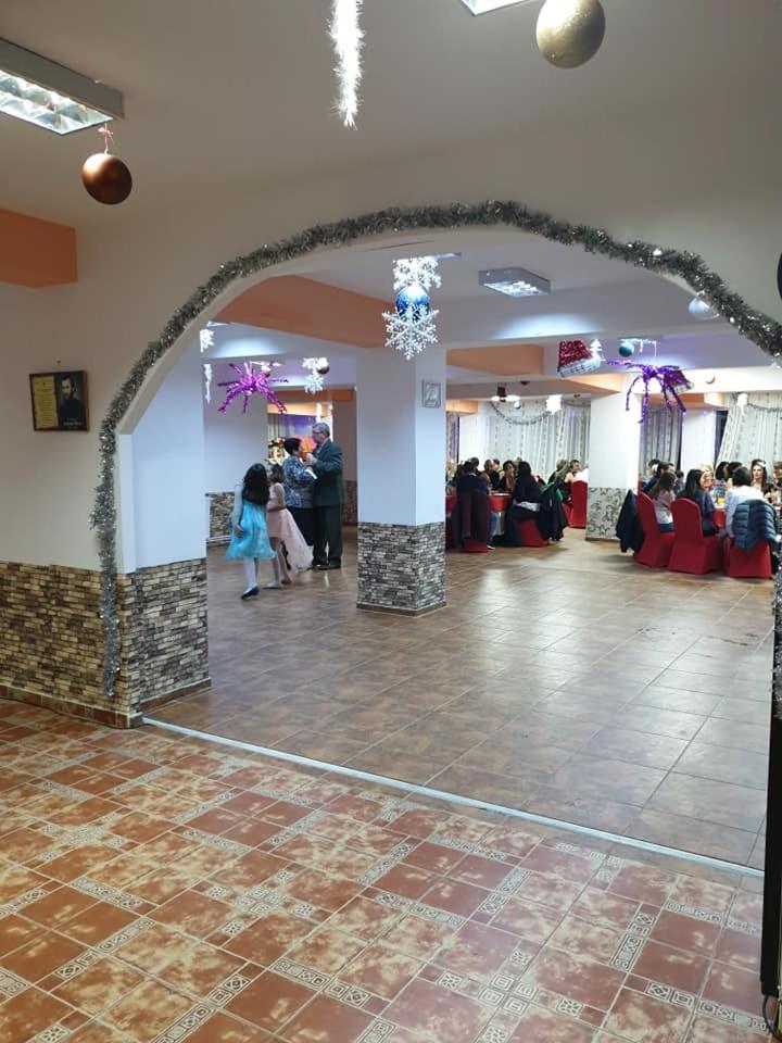 Vila Muntii Bucegi & Spa 브란 외부 사진